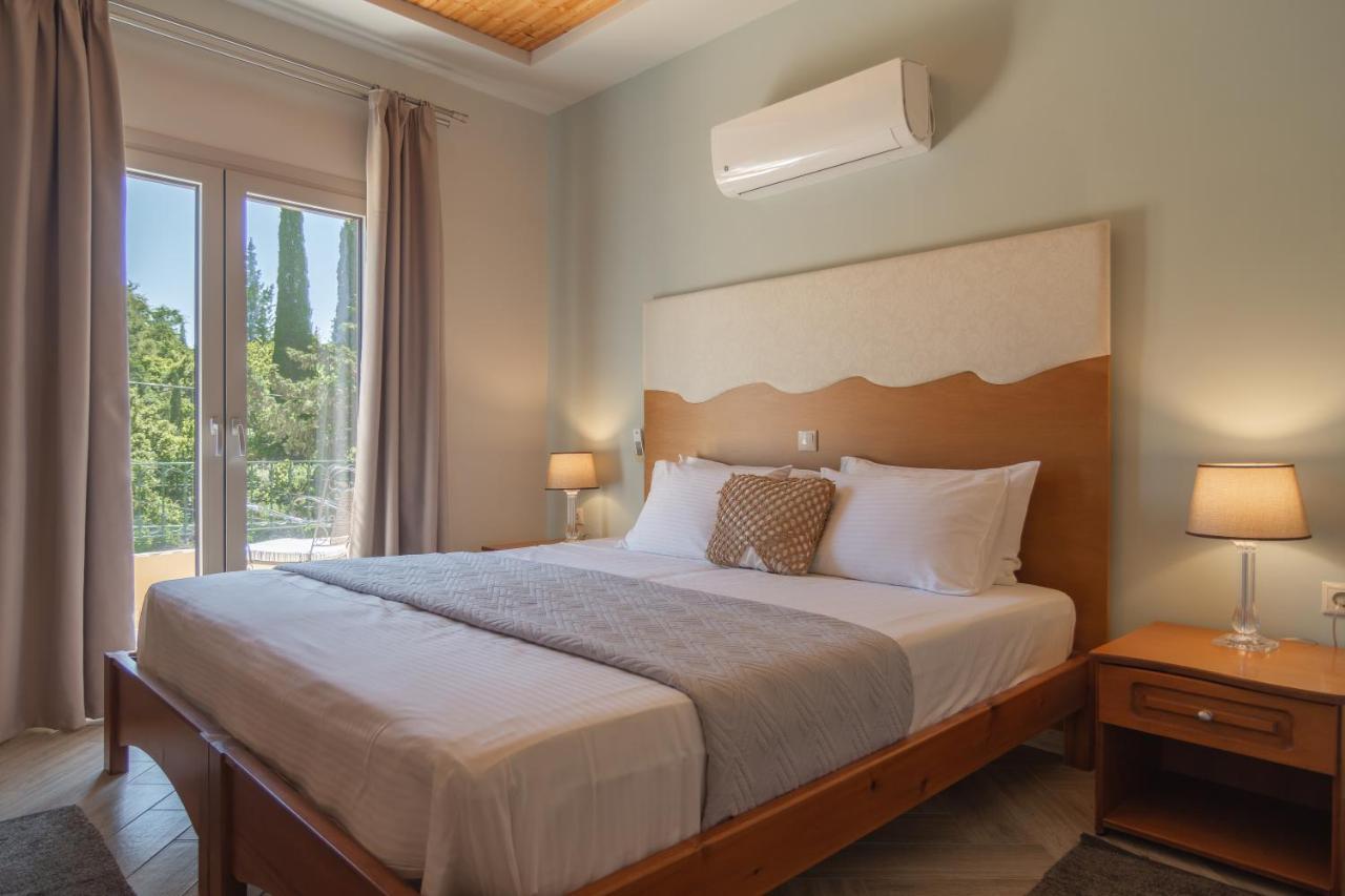 Aris Apartments Палеокастрица Экстерьер фото